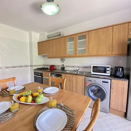 1 By Homing Apartment